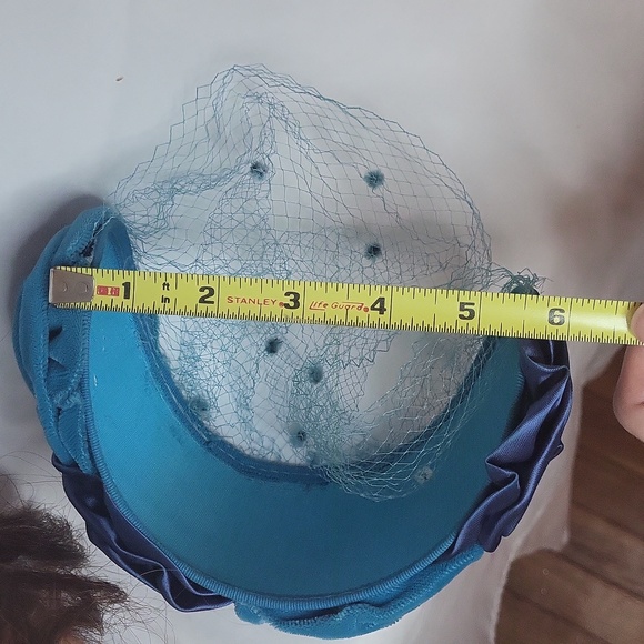 Vintage Hat with Veil 1940s Teal Blue Velvet Silk Flower Net Hat Very good - Picture 16 of 17